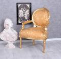 ekskluzywny złoty fotel w stylu barokowym