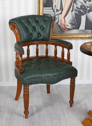 fotel w stylu chesterfield