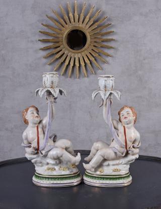 zestaw świeczników figury putto styl barokowy