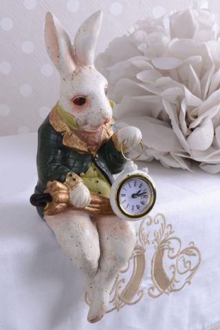 zegar figura królika z alicji w krainie czarów shabby chic