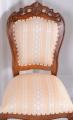 mahoniowe krzesło w stylu vintage