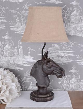 stylowa lampa z głową konia