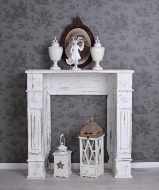 biała obudowa kominkowa styl rustykalny shabby chic