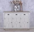 ogromna komoda w stylu rustykalnym