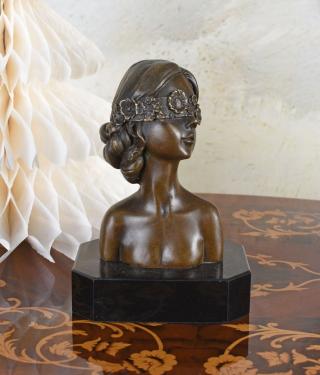 popiersie kobiety styl secesyjny figury z brązu